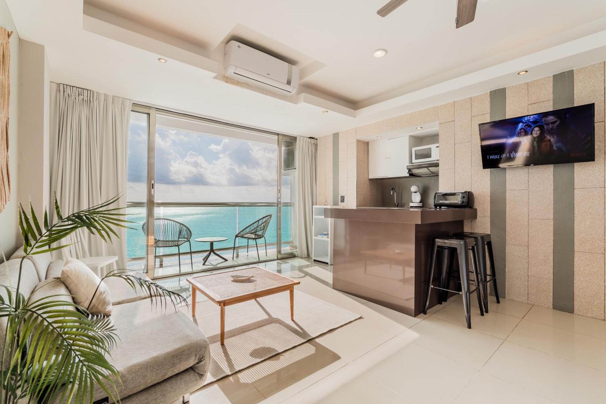 *Turquoise Escape- Beachfront Studio By Casa Paraiso* Канкун Екстериор снимка